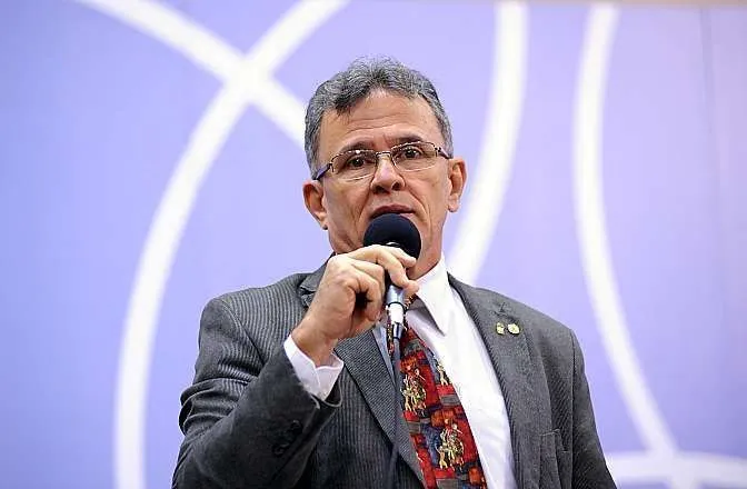 Paulo Rubem Santiago é candidato ao Senado por Pernambuco em 2026